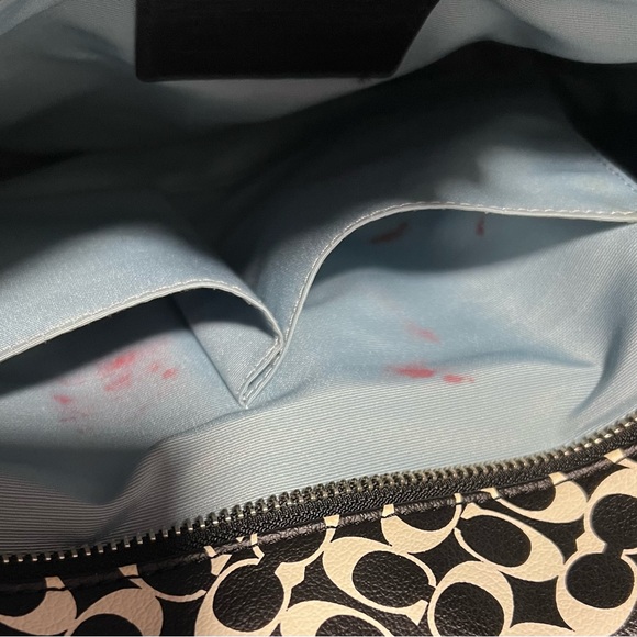 Authentic Coach purse, very good used condition. Black and white print. - Picture 8 of 8